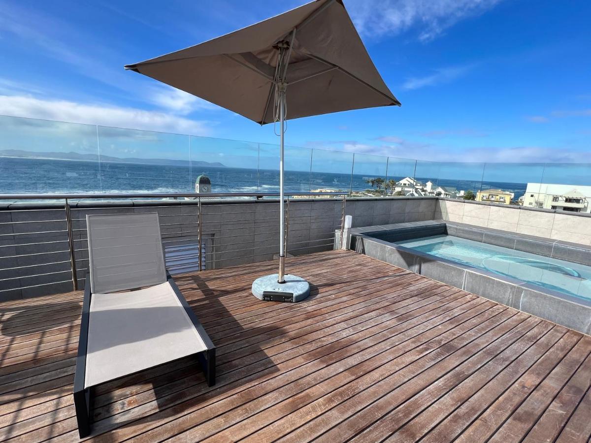 Hermanus Waterfront Apartment No 17 Esterno foto