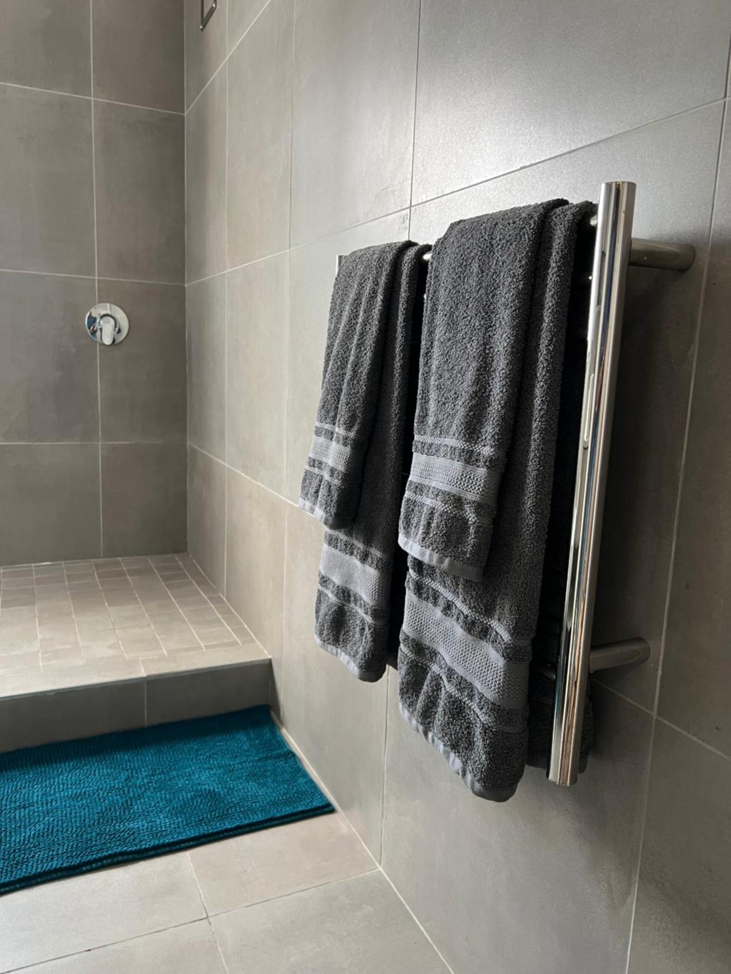 Hermanus Waterfront Apartment No 17 Esterno foto